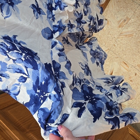 LULUS Floral Blue and White Women's Dress SMALL - Picture 7 of 10